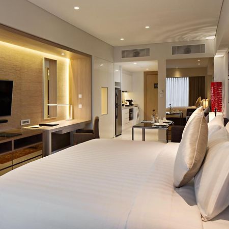 Oakwood Hotel & Residence Surabaya Eksteriør billede