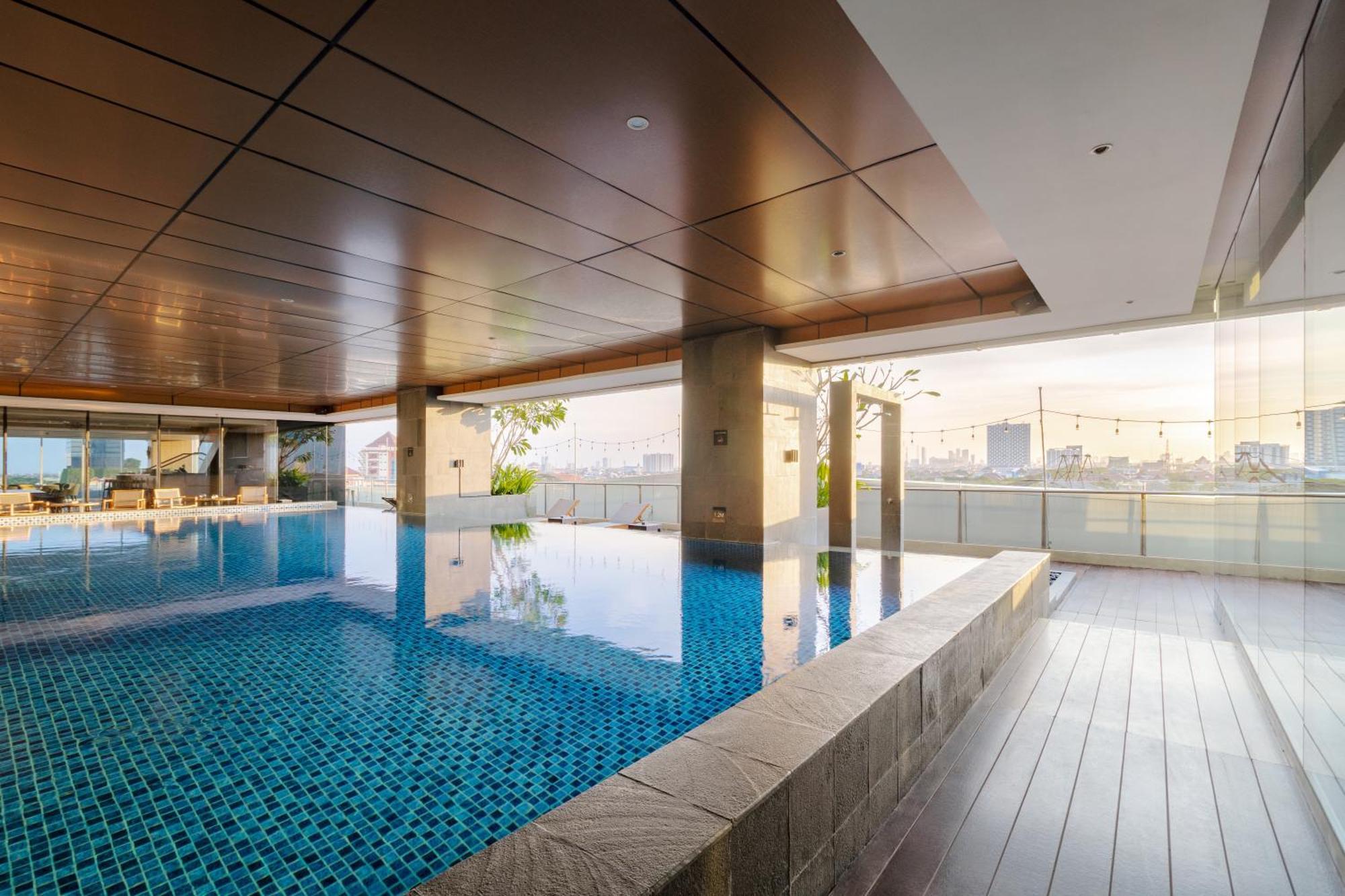 Oakwood Hotel & Residence Surabaya Eksteriør billede