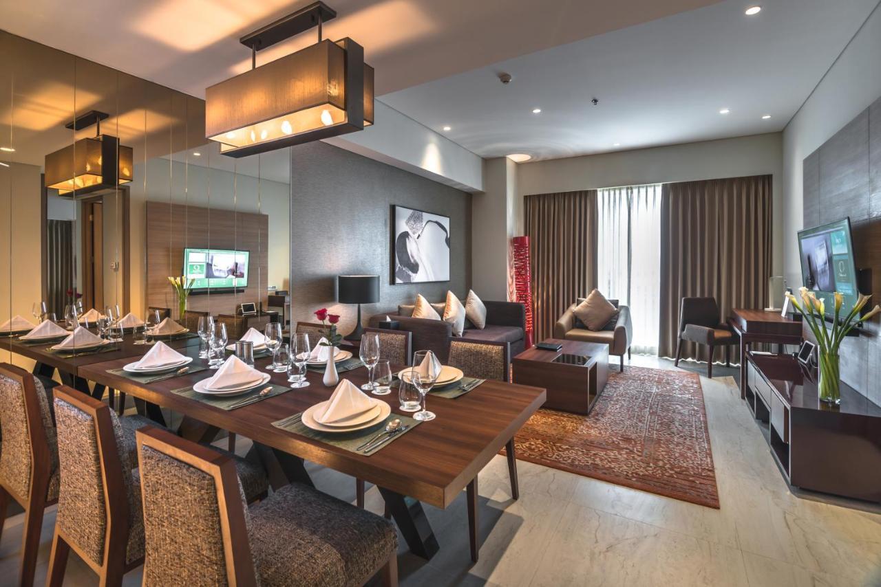 Oakwood Hotel & Residence Surabaya Eksteriør billede